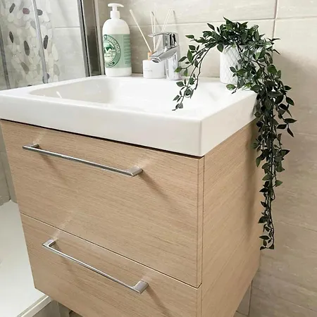 - Le Melies Apartment